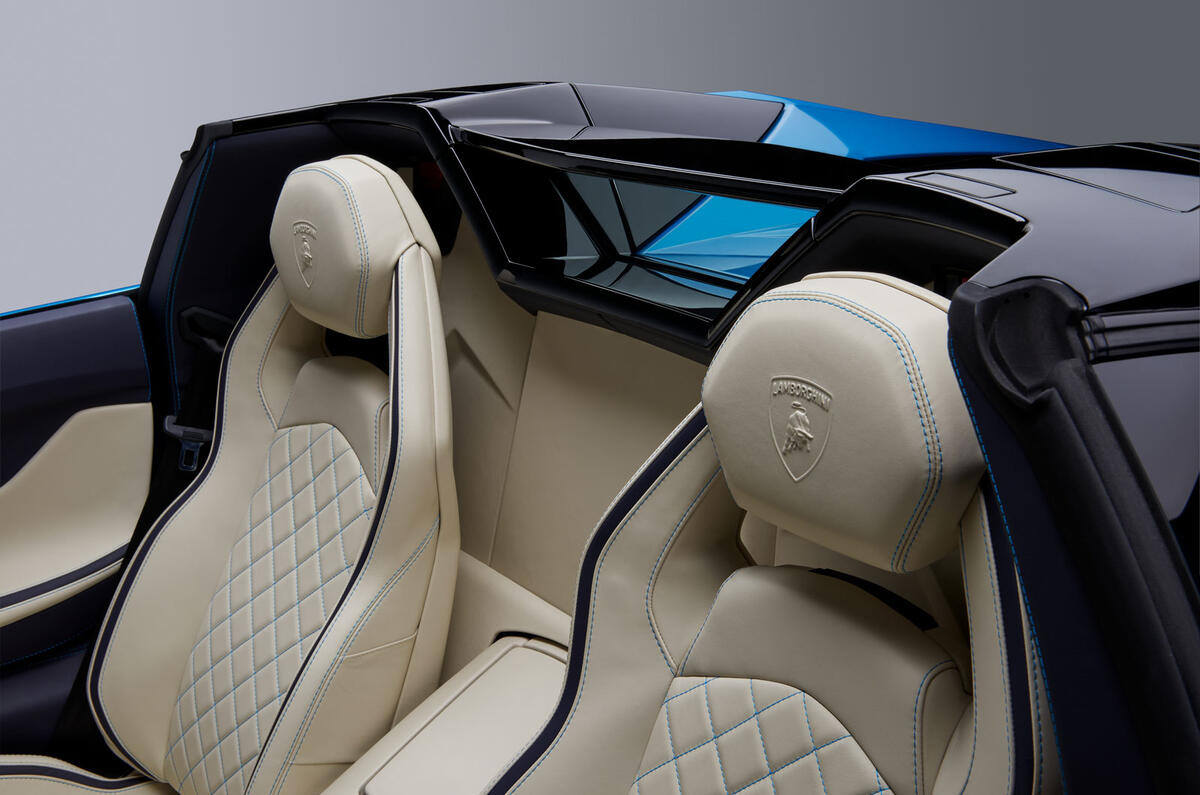 Lamborghini Aventador S Roadster launched as 217mph drop-top