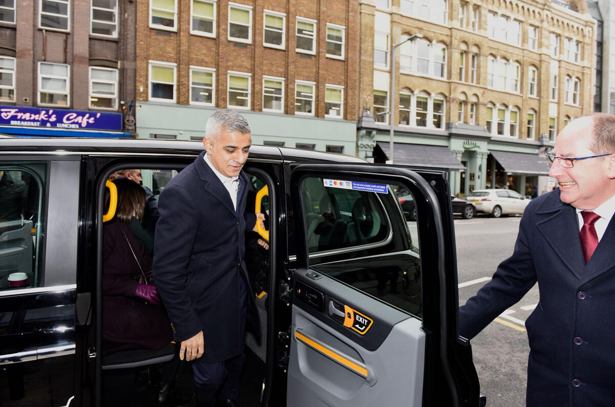 100 new EV chargers rolled out in London with focus on new electric taxis