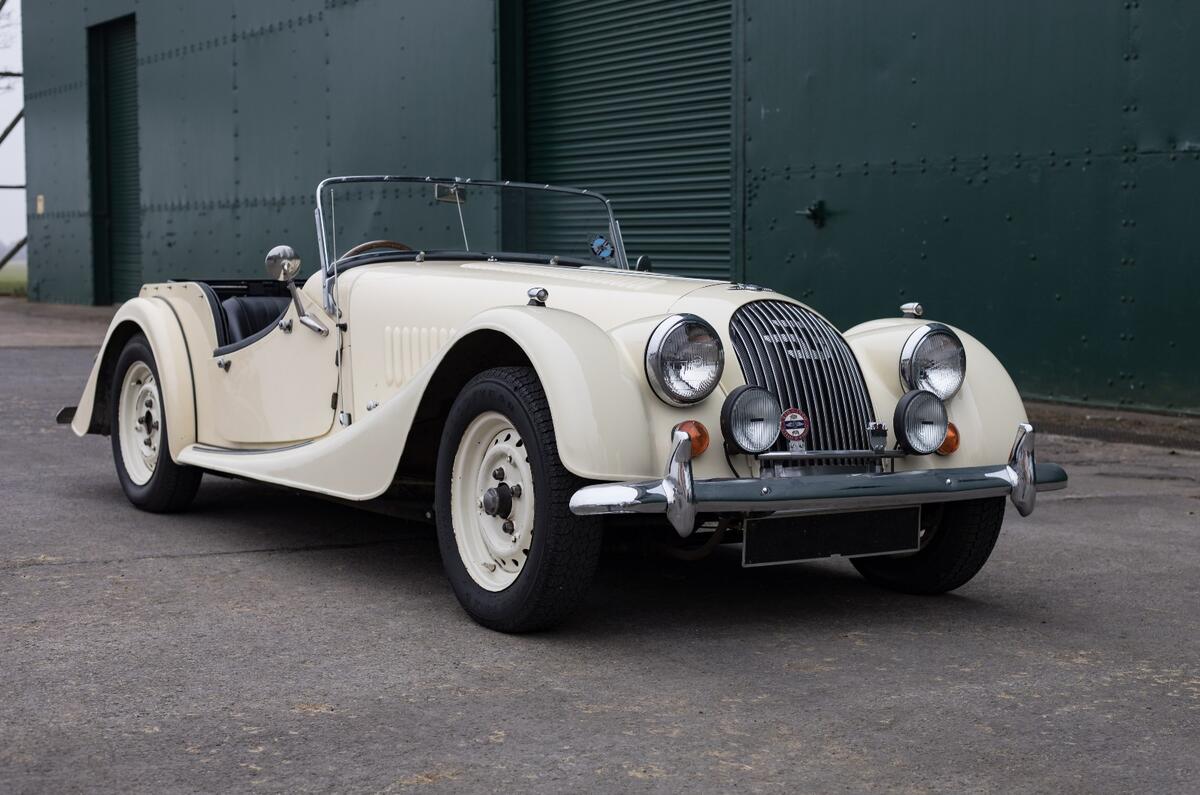 4 Electrogenic Triumph Stag and Morgan 4 4