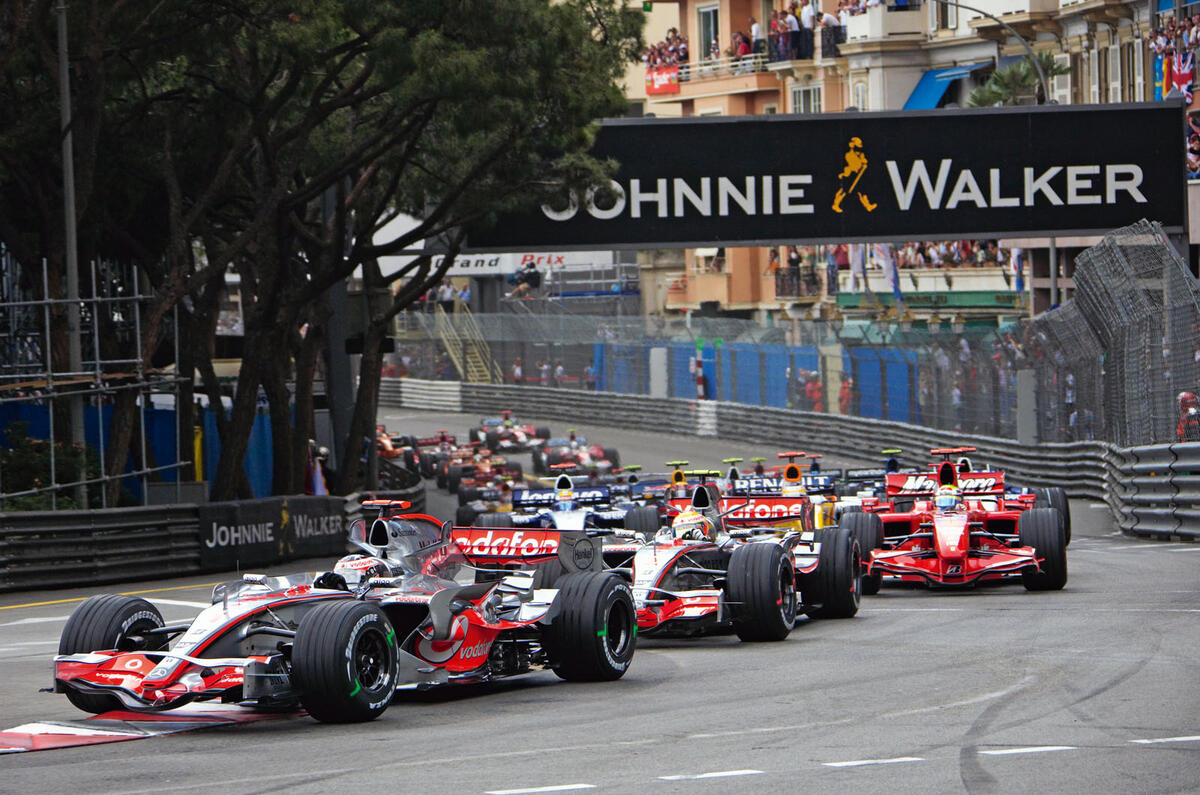 F1 pack cornering F1 pack cornering