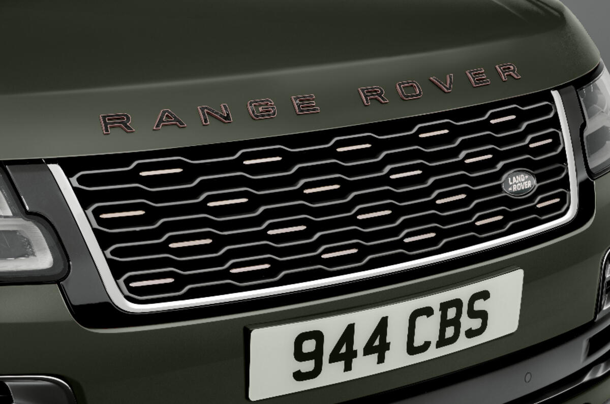 4 Range Rover SVAutobiography Ultimate edition 4 Range Rover SVAutobiography Ultimate edition