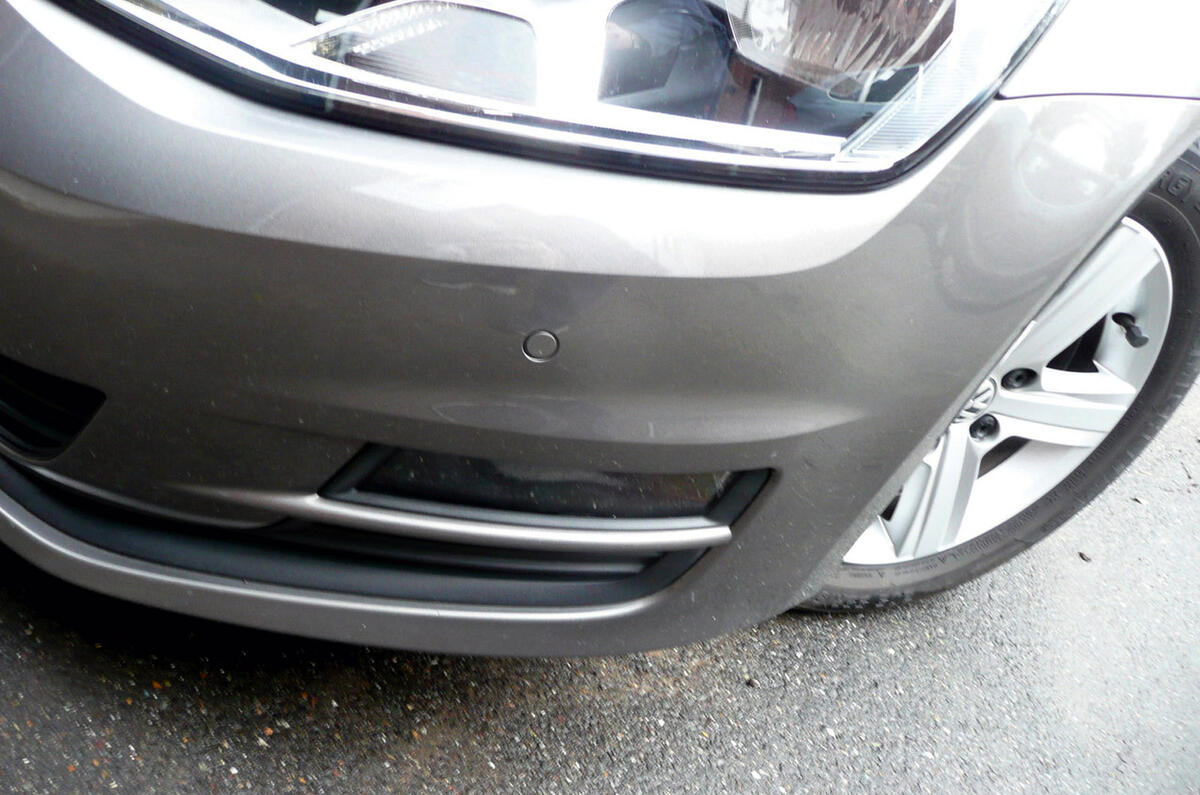 Volkswagen Golf - stationary front after Volkswagen Golf - stationary front after