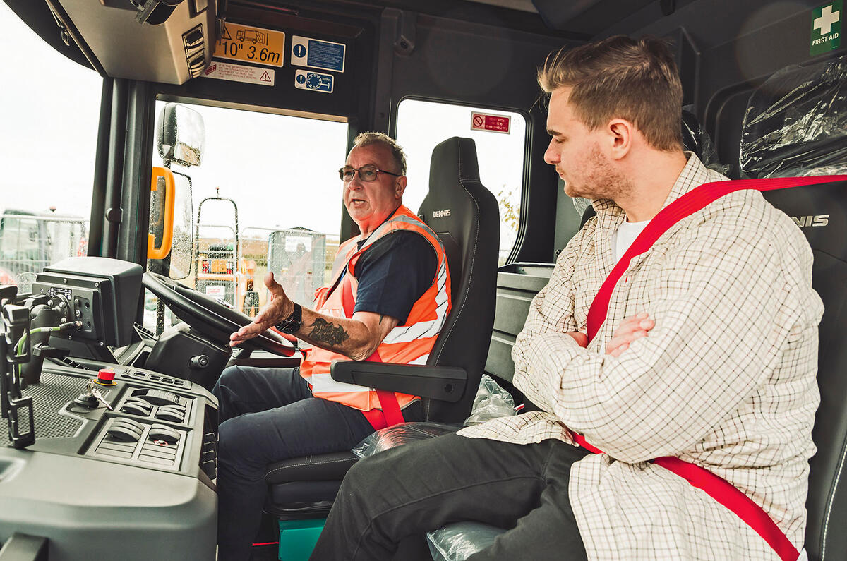 5 Dennis Bin Lorry Factory Feature 2025   ME 62