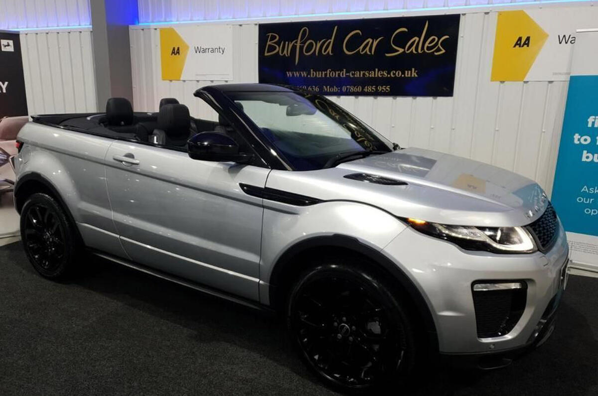 Range Rover Evoque convertible - static front Range Rover Evoque convertible - static front