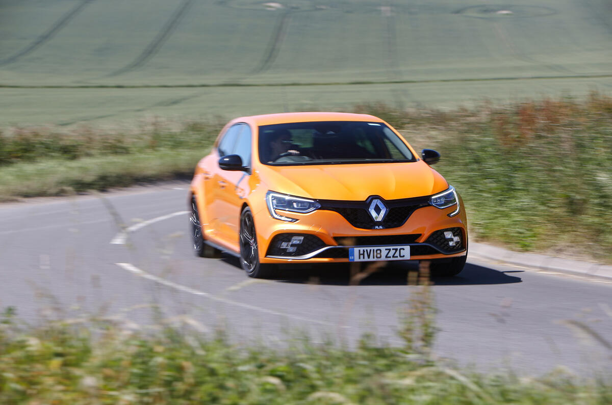 Renault Megane - hero front Renault Megane - hero front