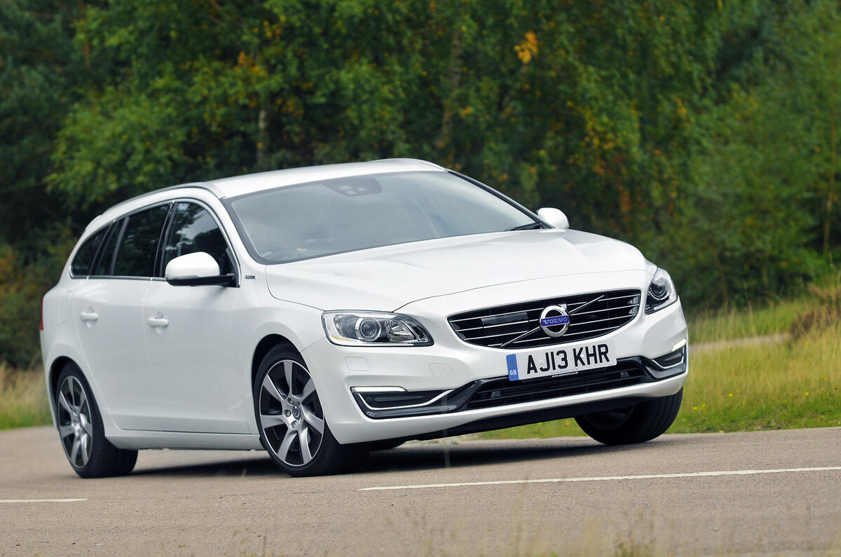 Volvo V60 - tracking front Volvo V60 - tracking front