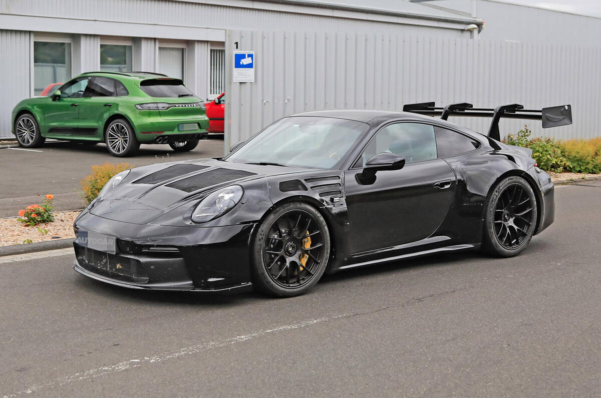 Porsche 911 GT3 RS - spy shots