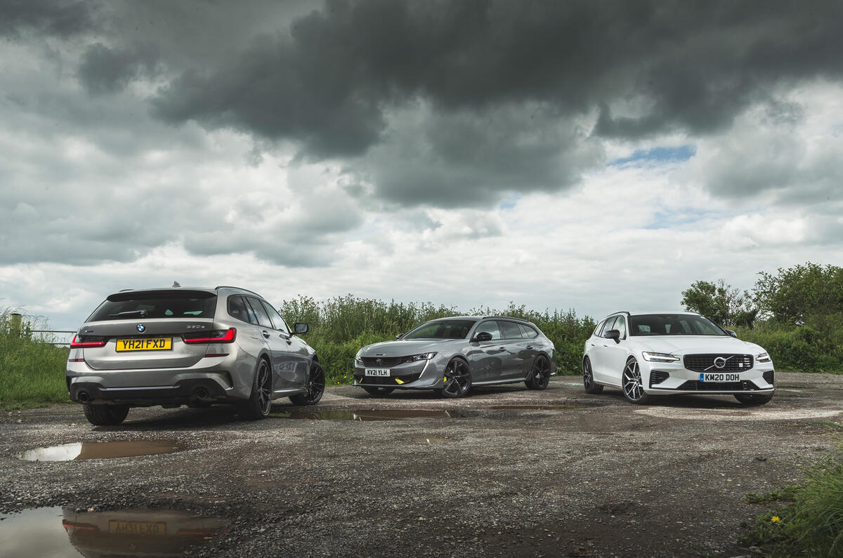 54 PHEV wagons triple test 2021 trio static