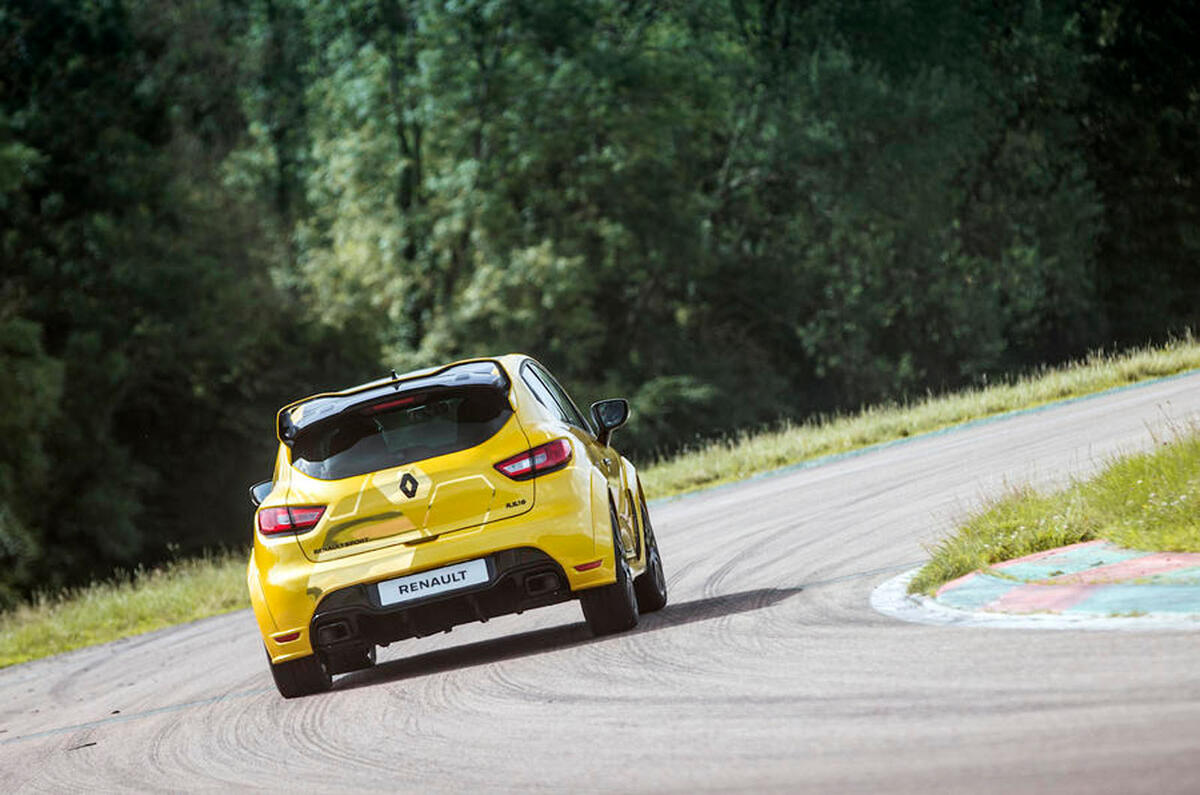 Renaultsport history picture special - Renaultsport Clio RS16 concept rear Renaultsport history picture special - Renaultsport Clio RS16 concept rear