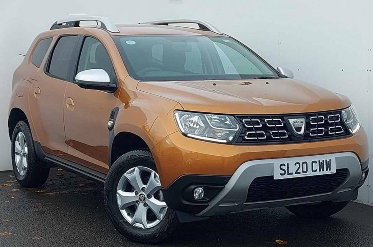 5 Dacia Duster 5 Dacia Duster