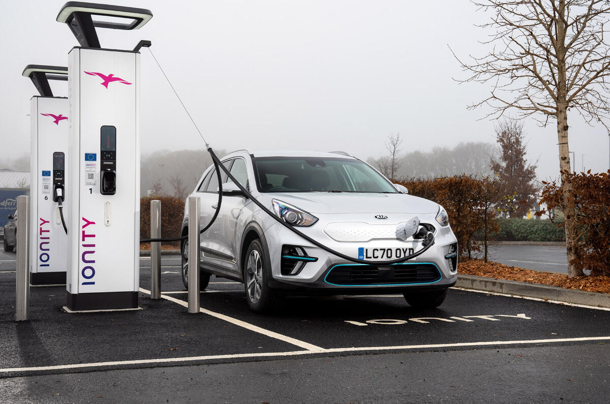 5 KiaCharge   Kia e Niro 39 kWh 1