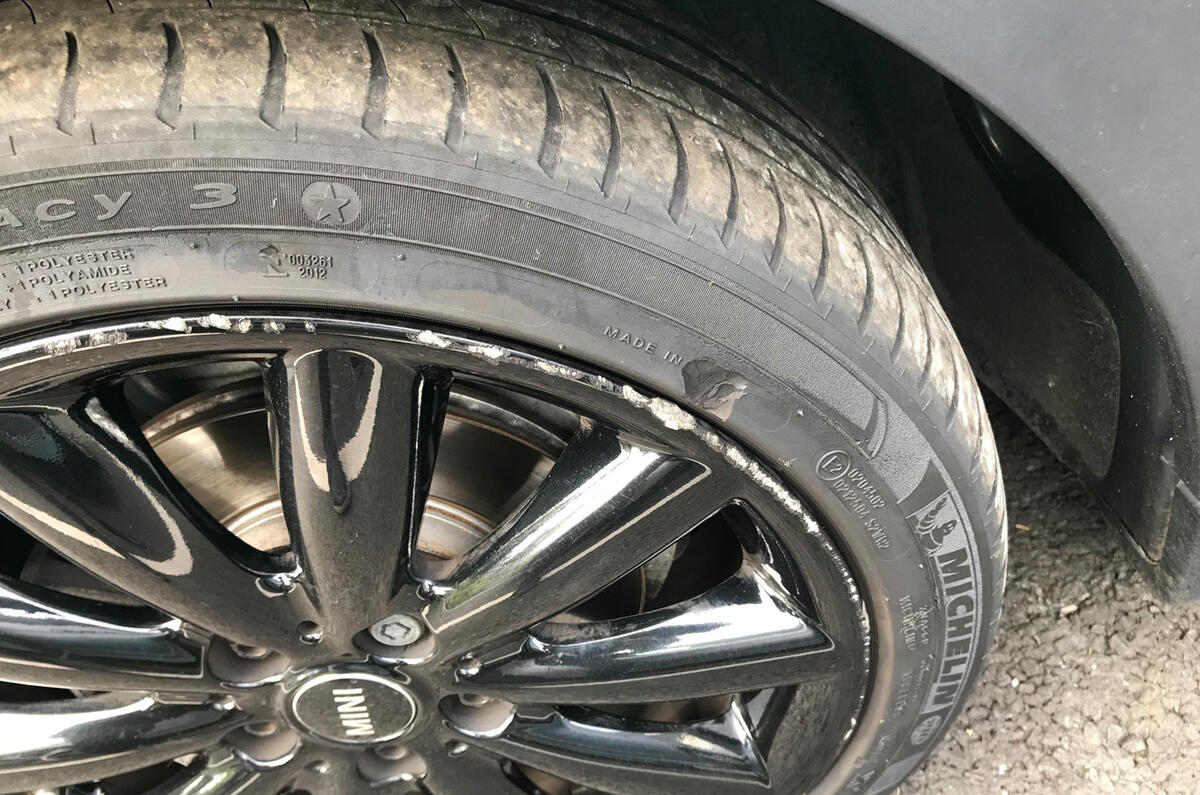 5 Mini damage 5 Mini damage