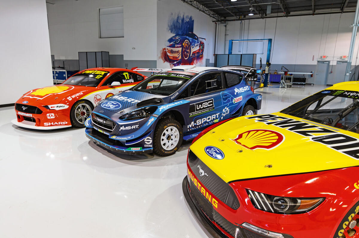 Ford race cars Ford race cars