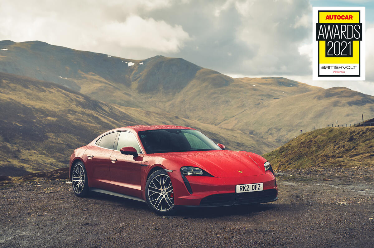 5 STAR CAR PORSCHE TAYCAN 222