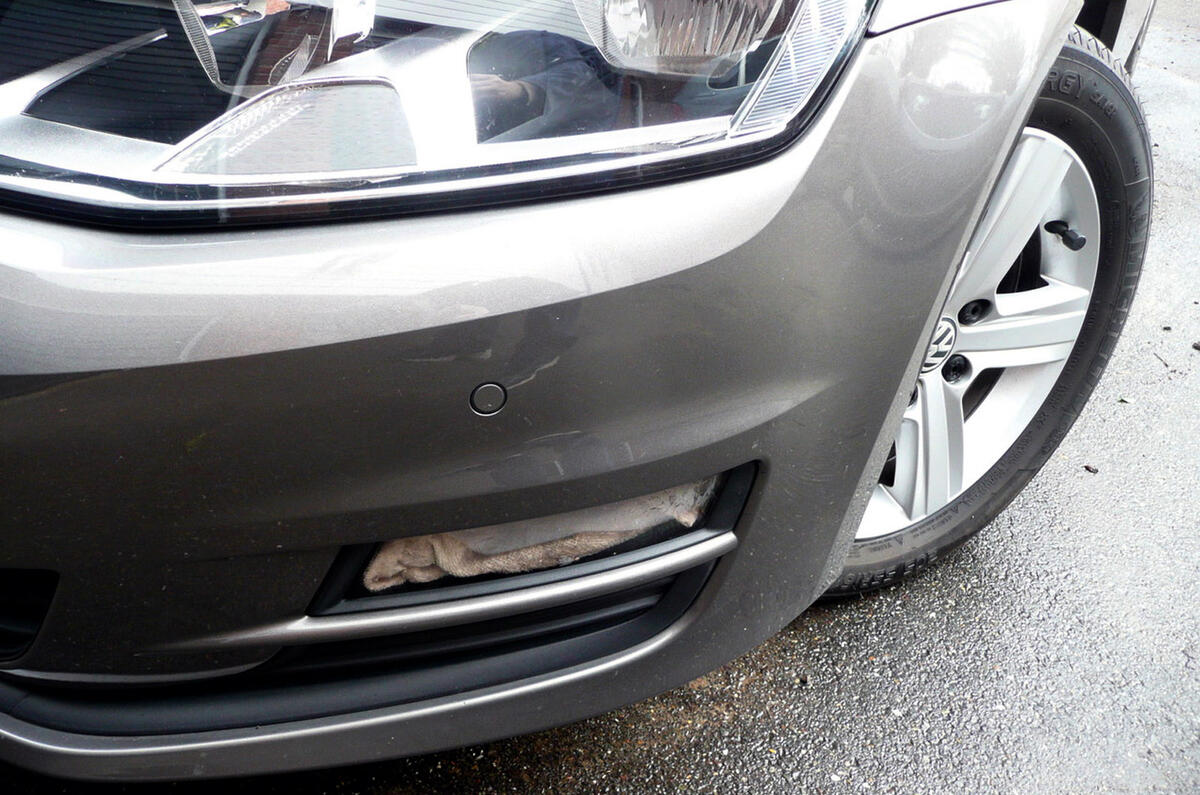 Volkswagen Golf - stationary front before Volkswagen Golf - stationary front before