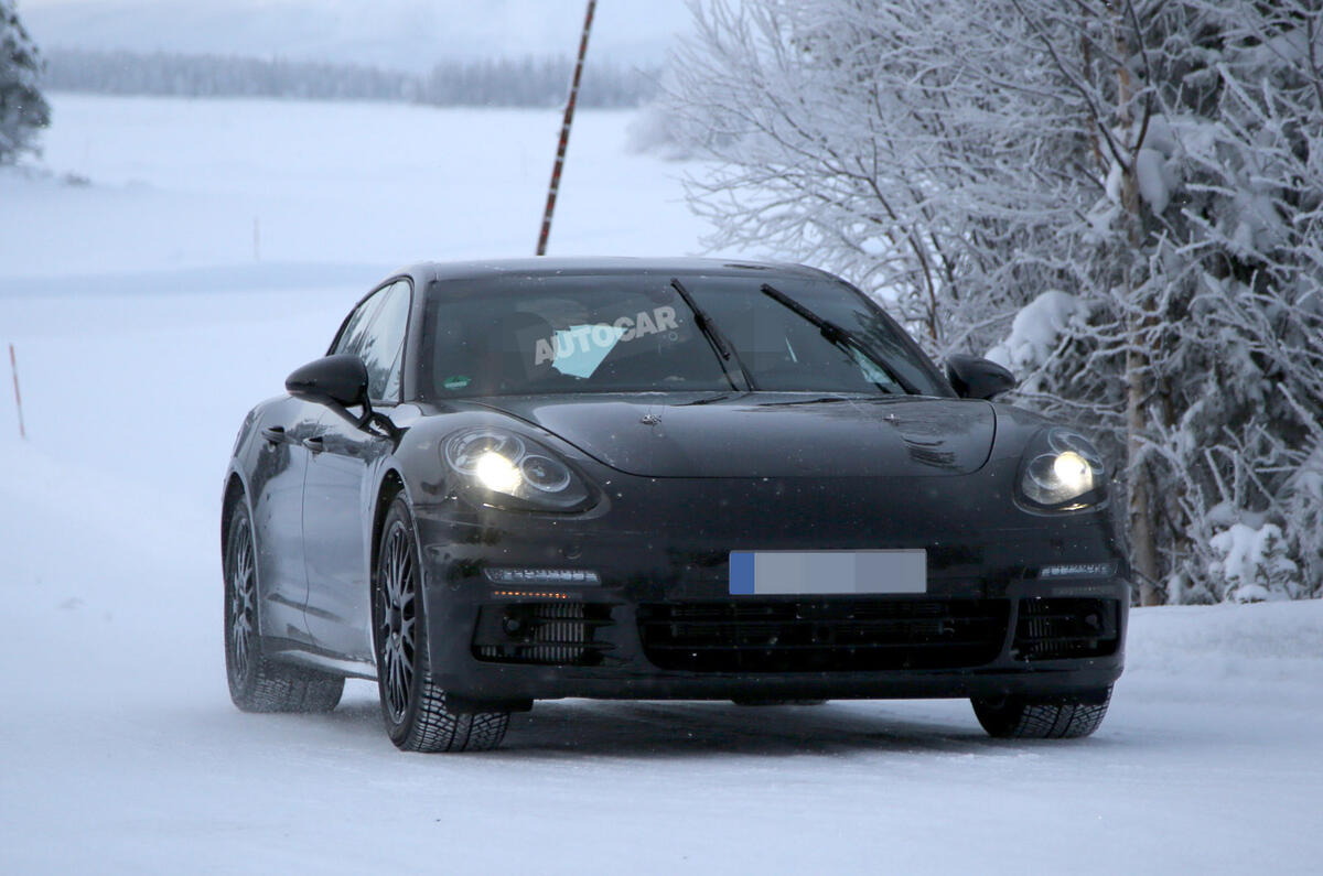 Porsche Panamera spy 2016