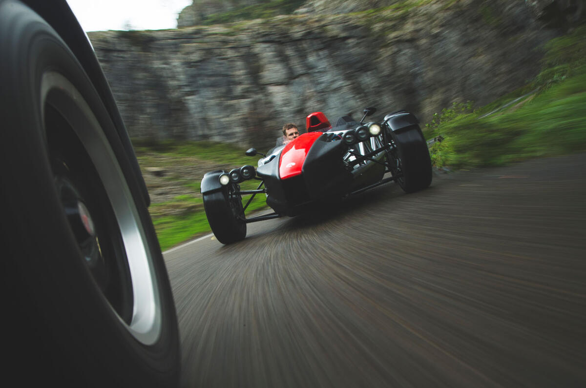 Ariel Atom 4 - Britain's Best Driver's Car 2020 - tracking