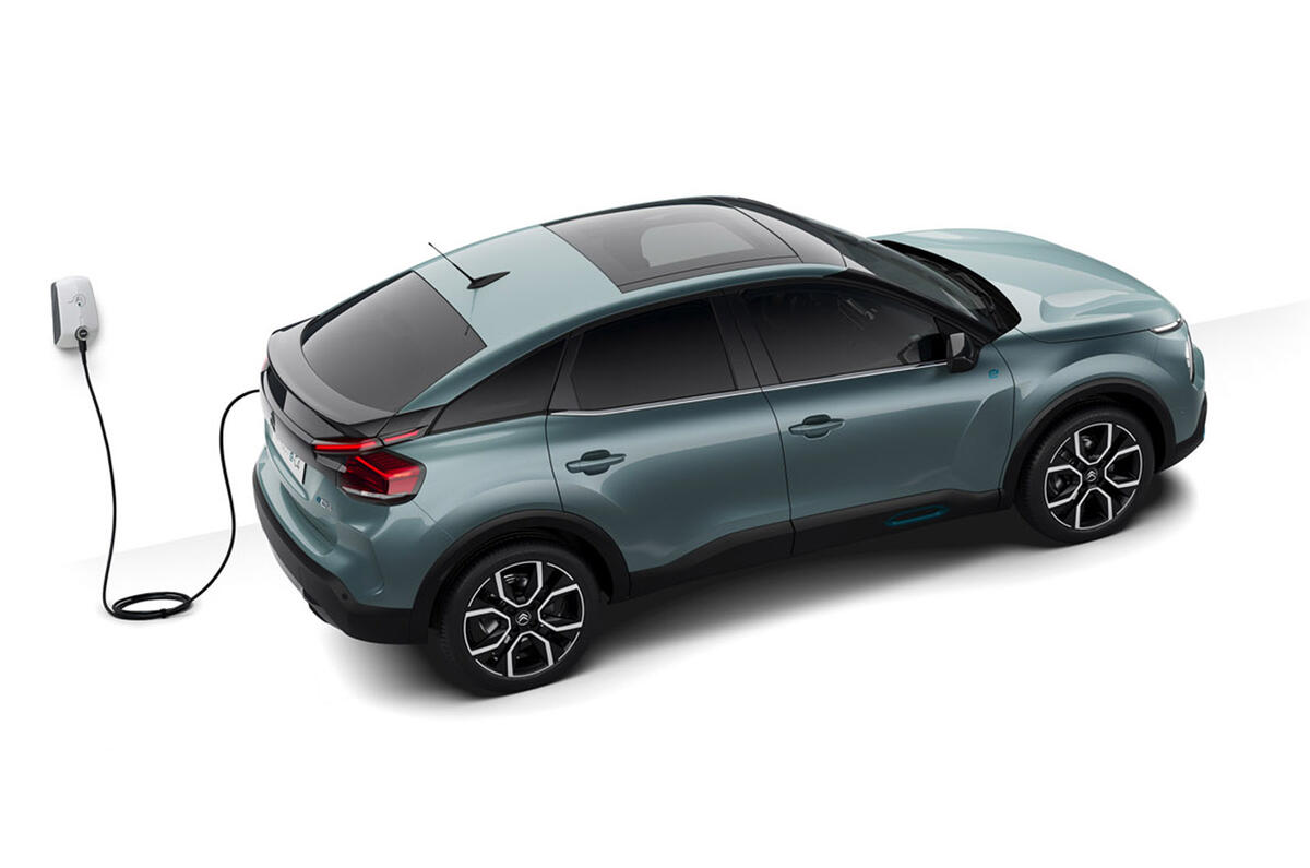 Citroen e-C4 2020 - charging Citroen e-C4 2020 - charging