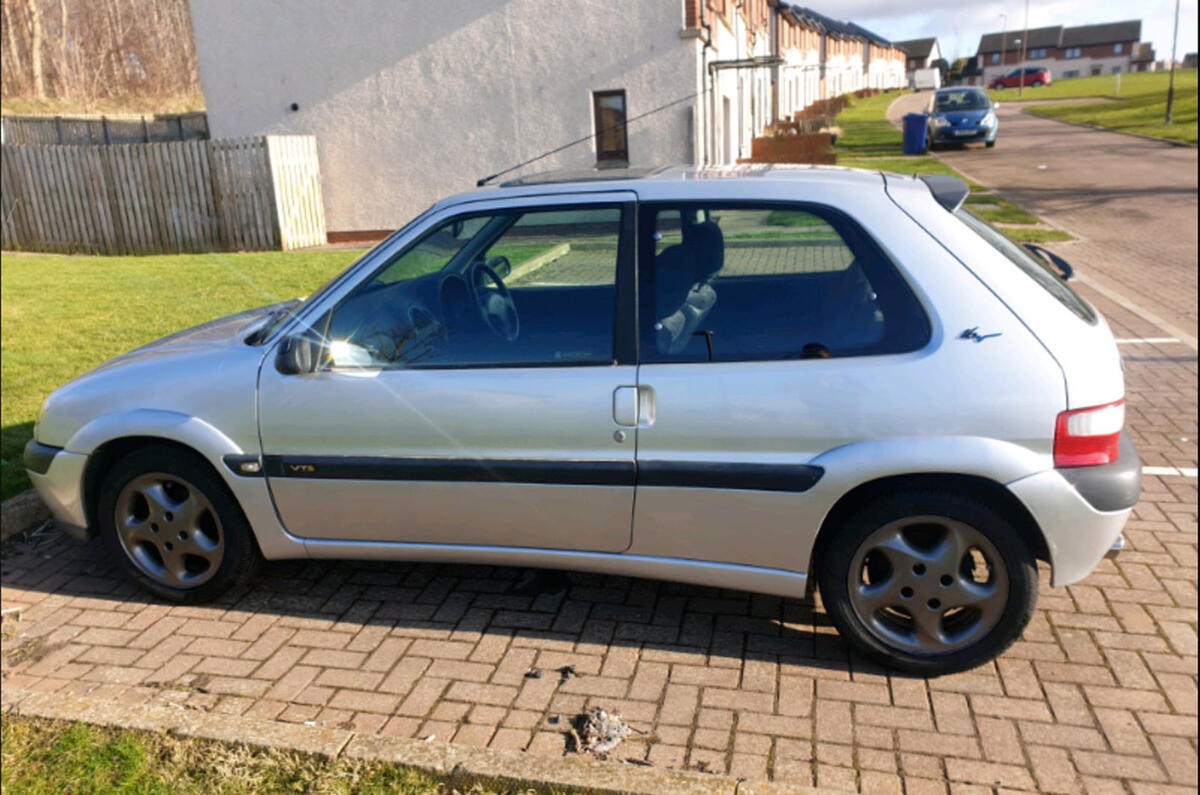 Citroen Saxo - static side Citroen Saxo - static side