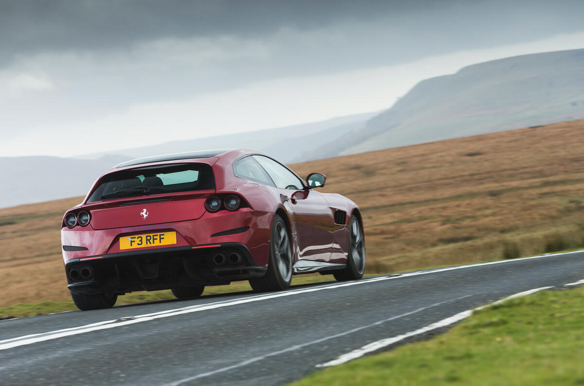 Ferrari GTC4 Lusso Ferrari GTC4 Lusso