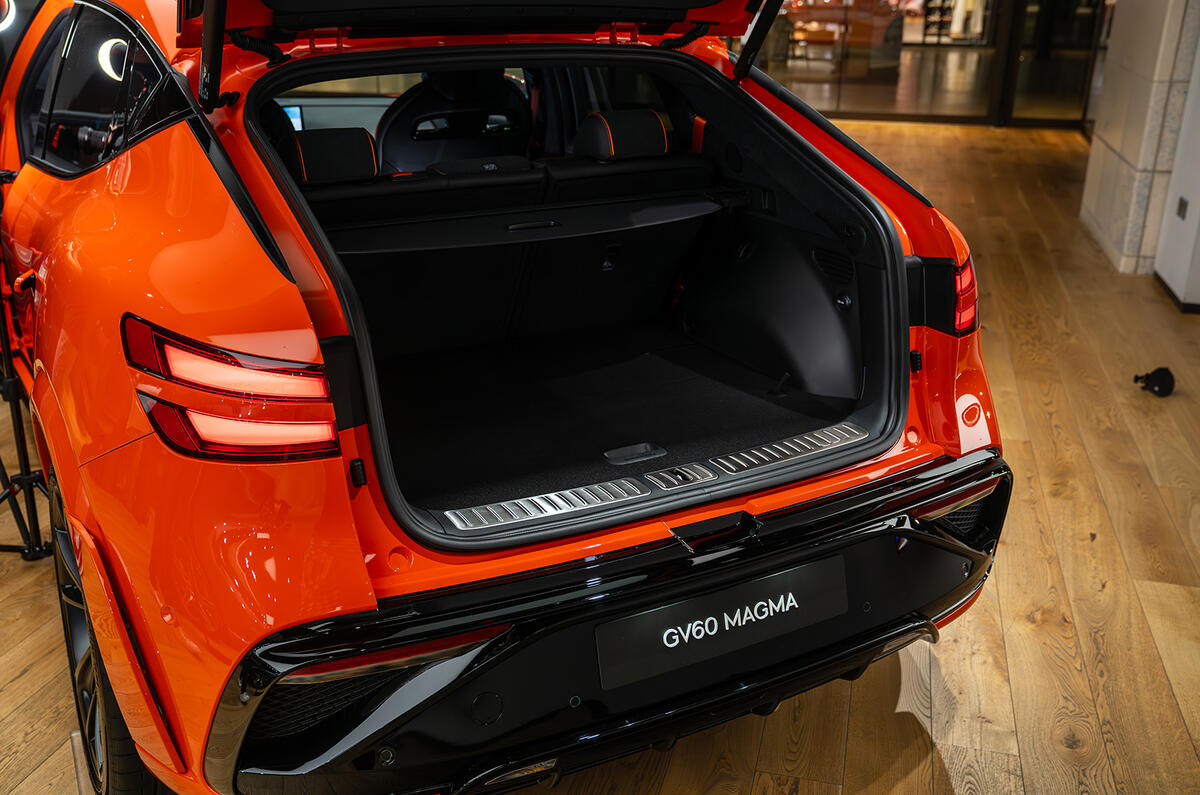 Genesis GV60 Magma