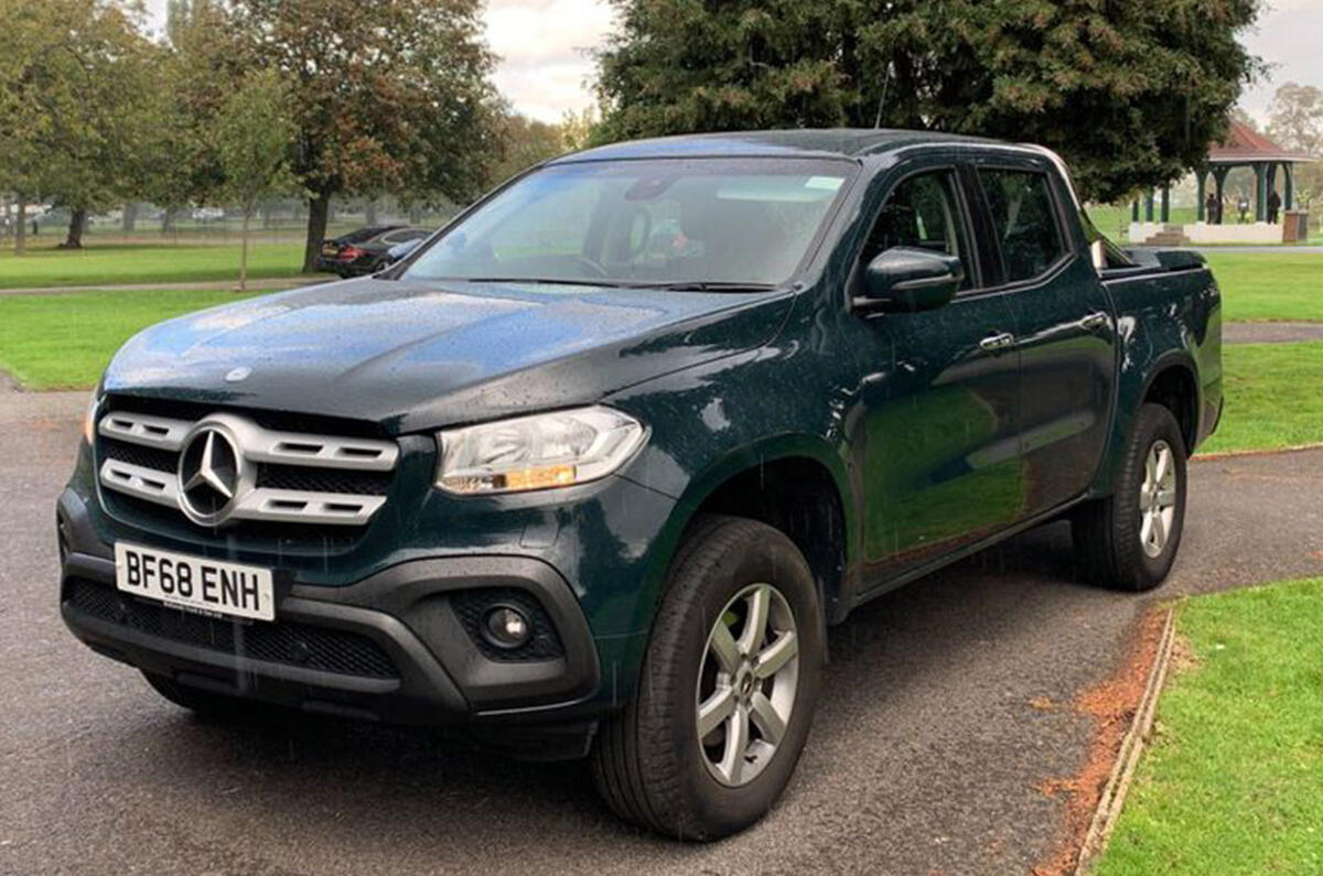 Mercedes-Benz X250d - front Mercedes-Benz X250d - front