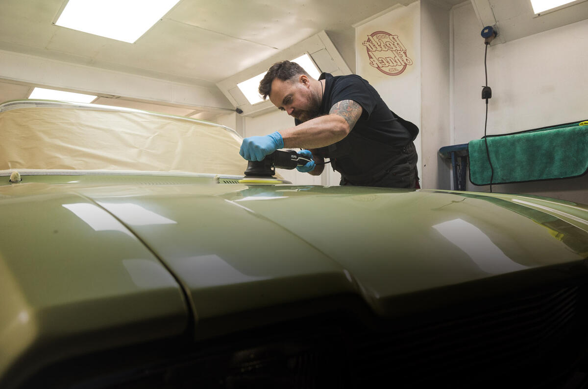 6 restorers 6 restorers