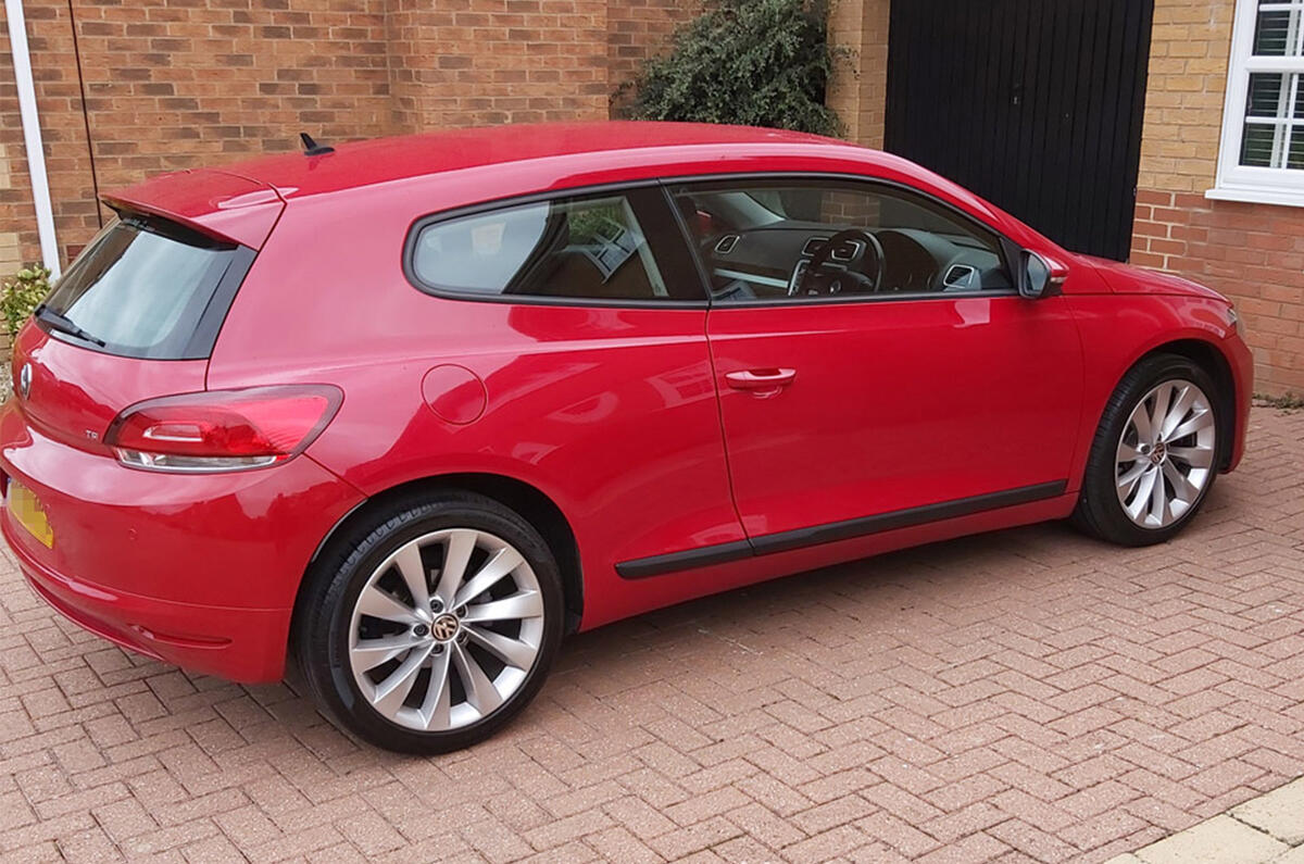 Volkswagen Scirocco - side Volkswagen Scirocco - side
