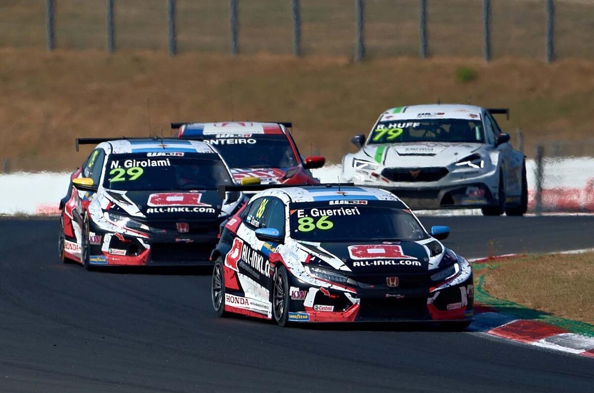 WTCC Honda Civic 2022 leading pack Vallelunga WTCC Honda Civic 2022 leading pack Vallelunga
