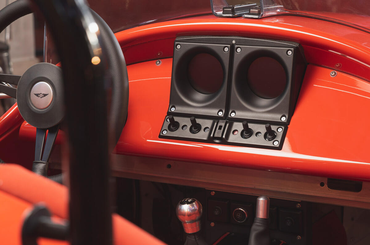 60 Morgan Super 3 Autocar images instruments 60 Morgan Super 3 Autocar images instruments