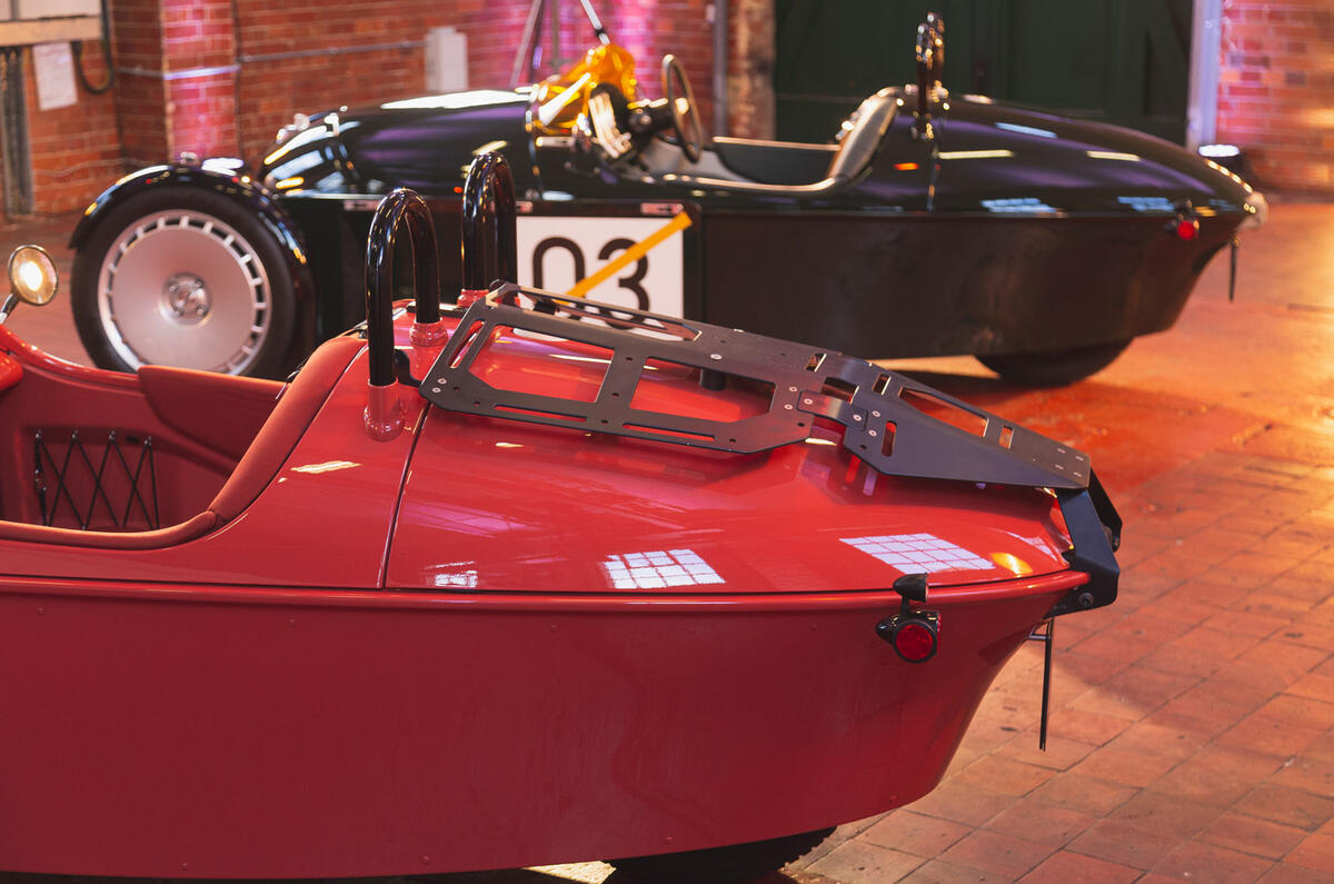 64 Morgan Super 3 Autocar images rear luggage rack 64 Morgan Super 3 Autocar images rear luggage rack