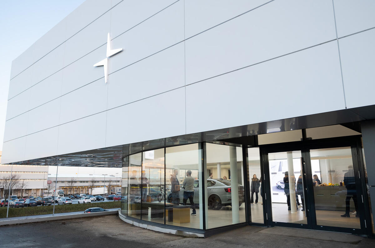 642939 20211217 Polestar Destination Landvetter