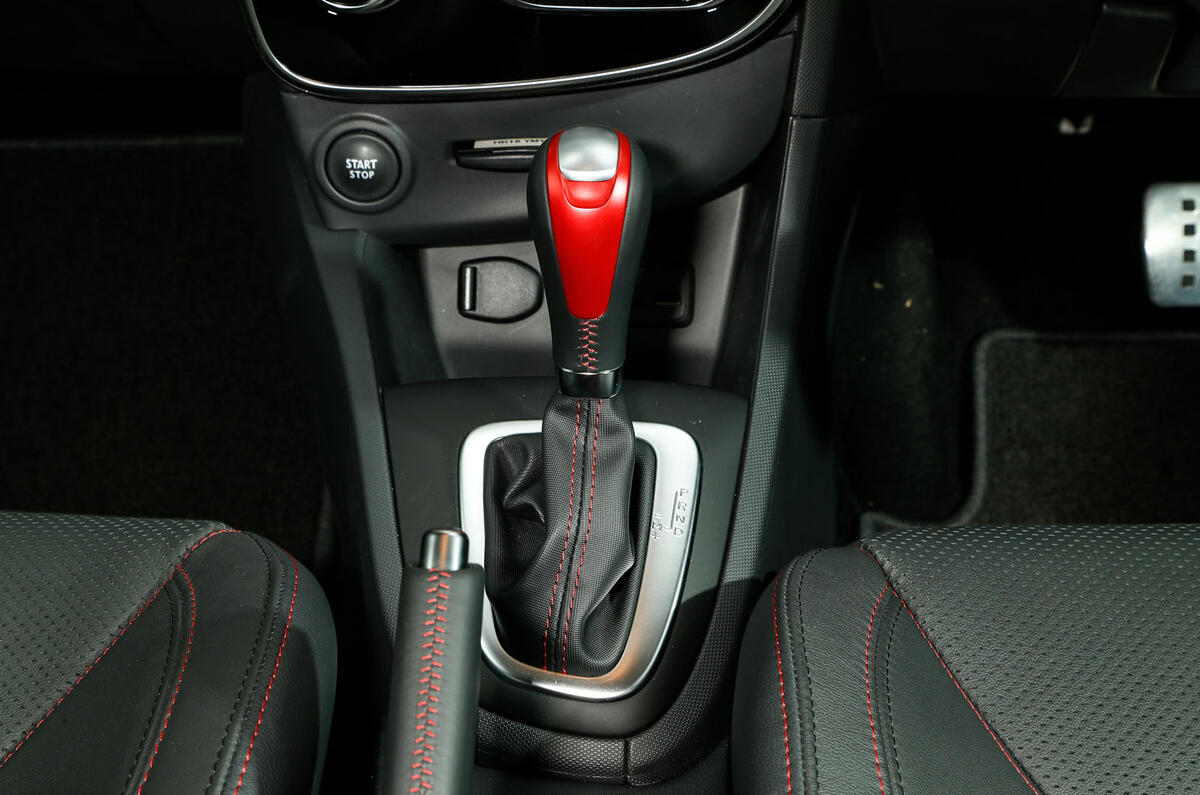 Renaultsport history picture special - Renaultsport Clio RS 200 EDC transmission Renaultsport history picture special - Renaultsport Clio RS 200 EDC transmission