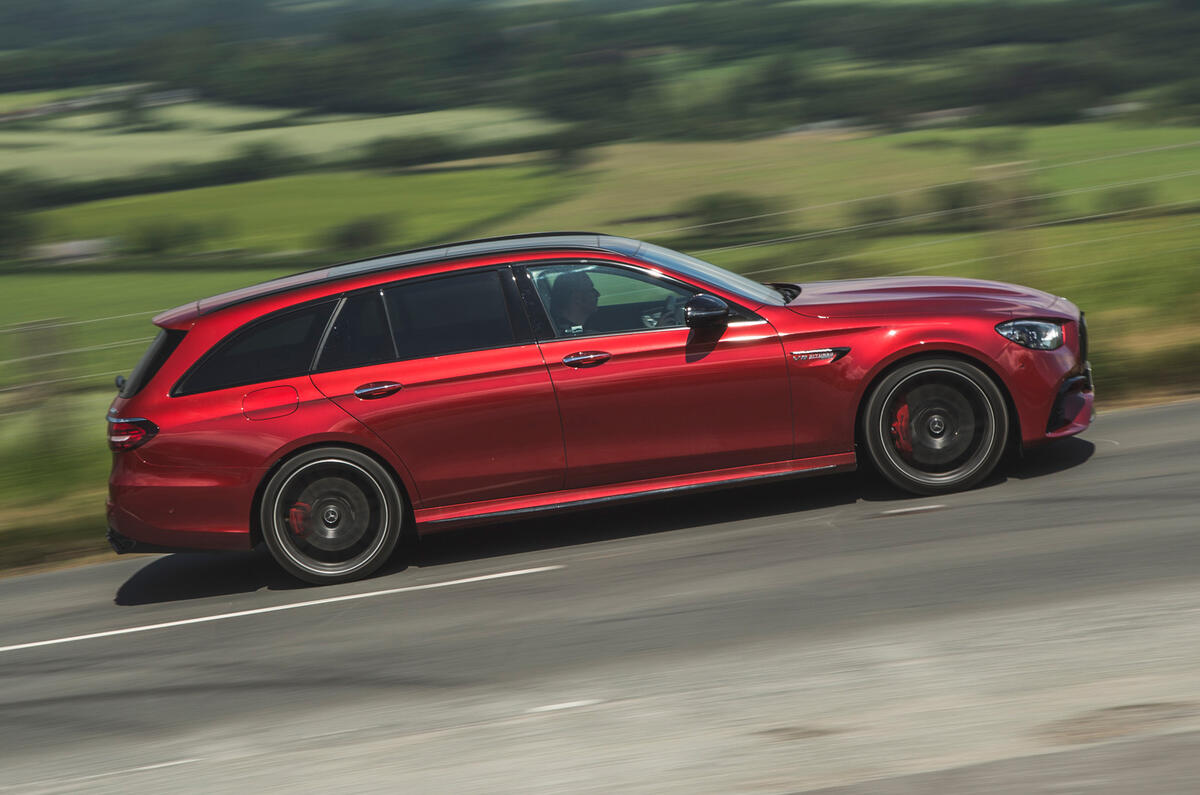 68 super estate triple test 2021 AMG tracking side 68 super estate triple test 2021 AMG tracking side
