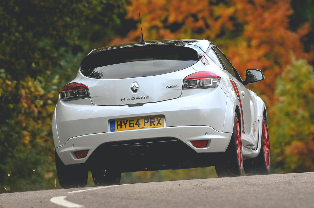 Renaultsport history picture special - Renaultsport Megane R.S. 275 Trophy-R rear Renaultsport history picture special - Renaultsport Megane R.S. 275 Trophy-R rear