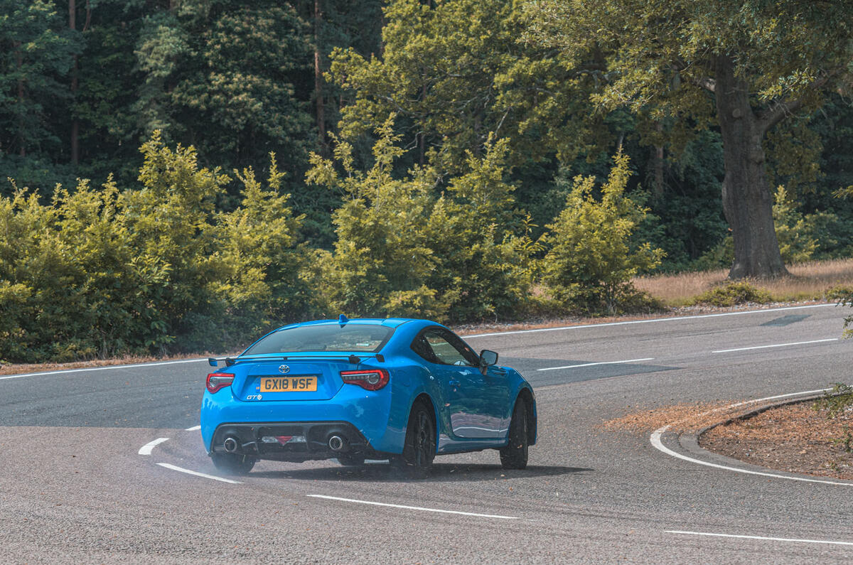 Naturally aspirated group test - Toyota drift