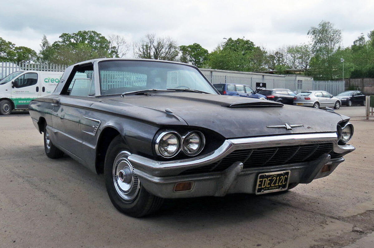 Ford Thunderbird  Ford Thunderbird