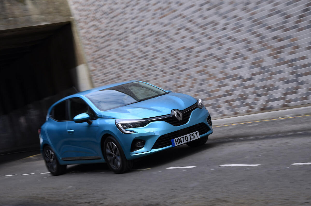 6 readers q Hybrid clio 6 readers q Hybrid clio