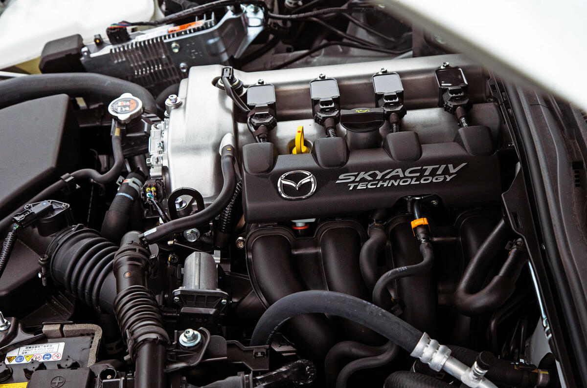 McLaren 720S vs Mazda MX-5 5 McLaren 720S vs Mazda MX-5 5