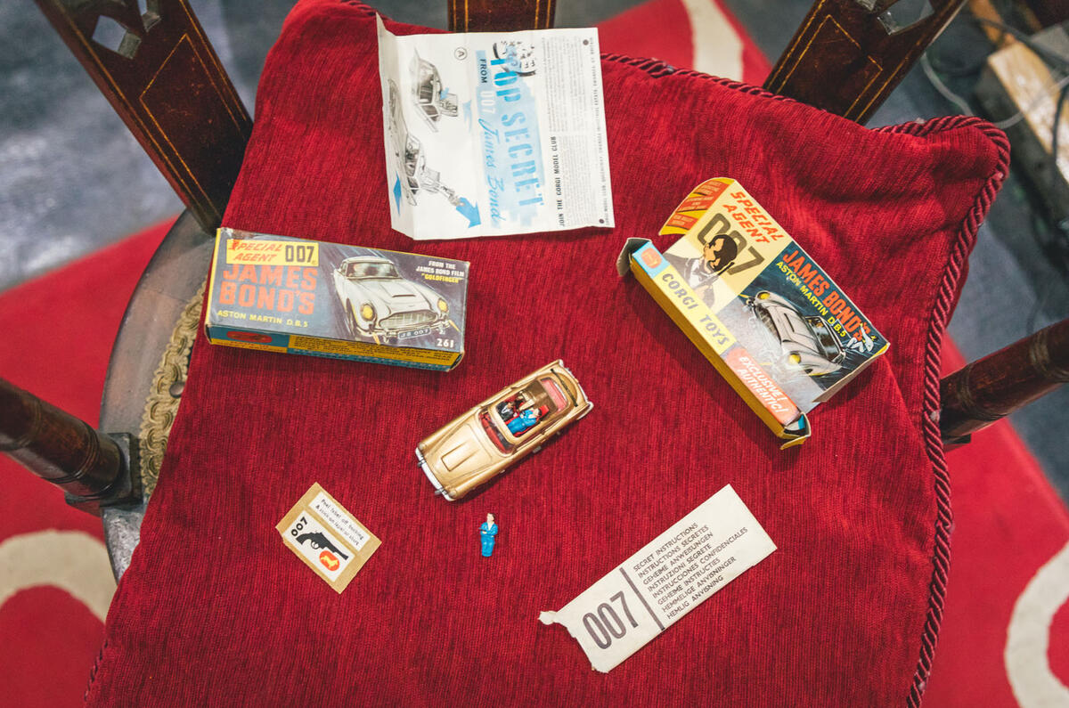 Collectors Old Toy Shop