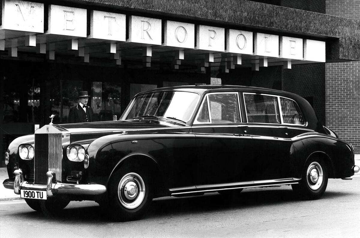 PHANTOM VI - 1968