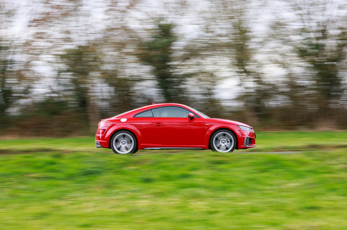 Audi TT Mk3 - hero side Audi TT Mk3 - hero side