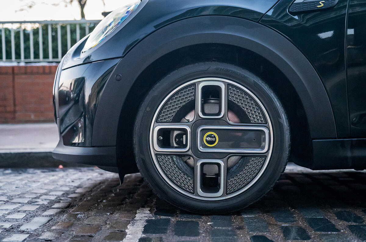 MINI Electric MINI Electric