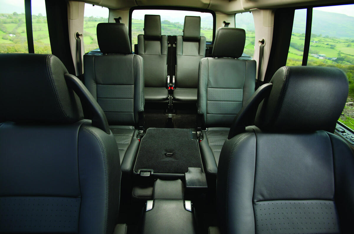 Land Rover Discovery Mk3 - interior Land Rover Discovery Mk3 - interior