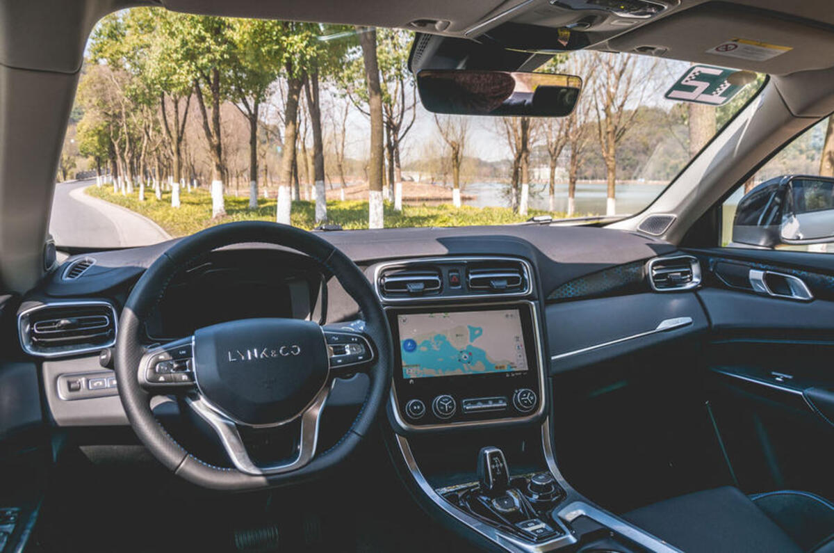 Lynk & Co 01 first drive review - dashboard