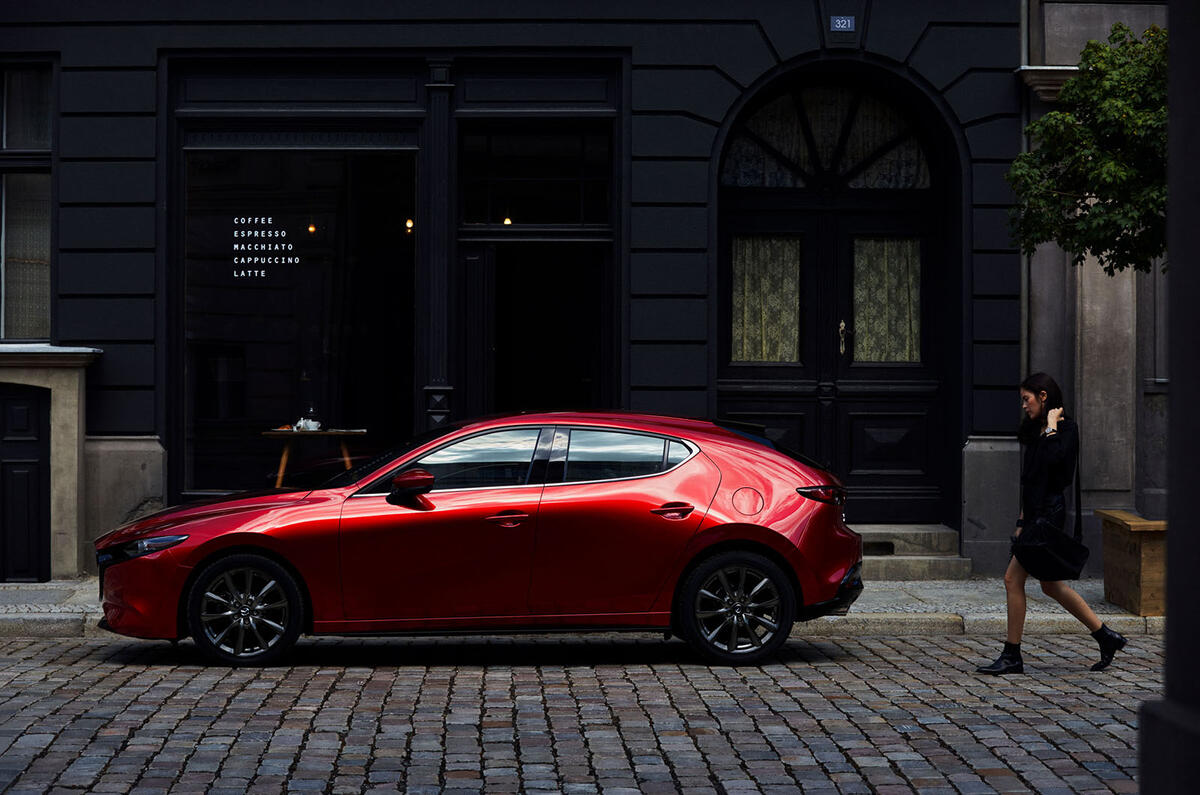 Mazda3 2018 official reveal - parked