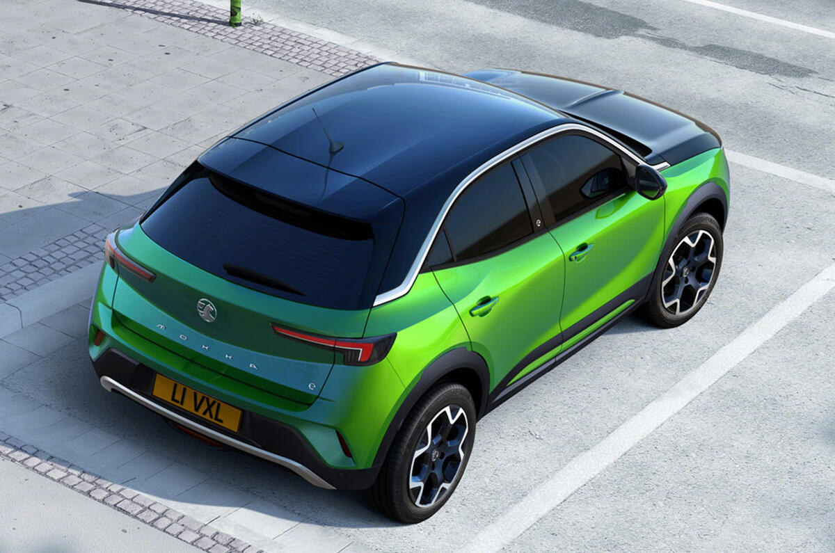 Vauxhall Mokka - static overhead