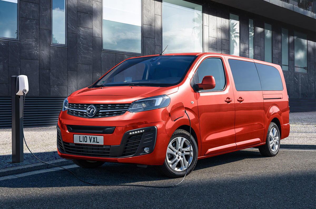 Vauxhall Vivaro-e - front Vauxhall Vivaro-e - front