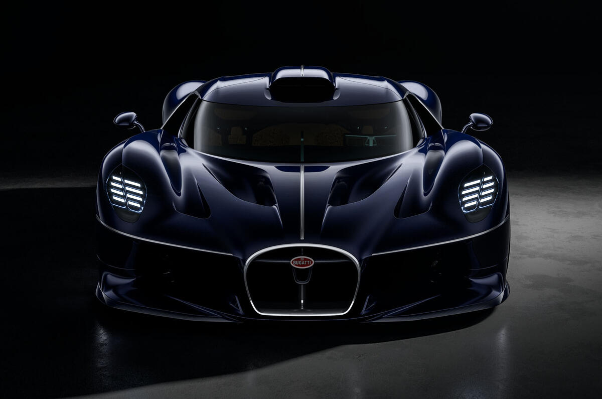 7.BUGATTI New Solitaire Aug 6, 2026 EXT Front Tipup