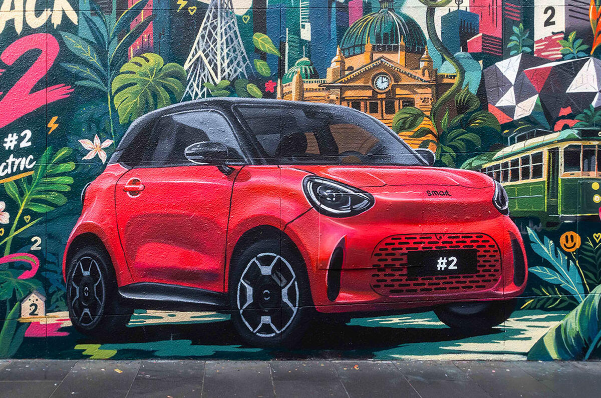 Smart #2 mural